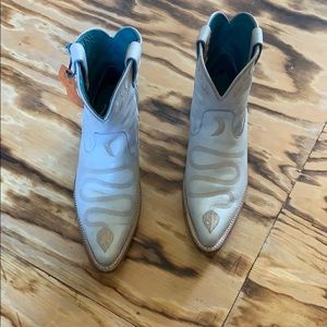 Ps Kauffman white junction eastern boot